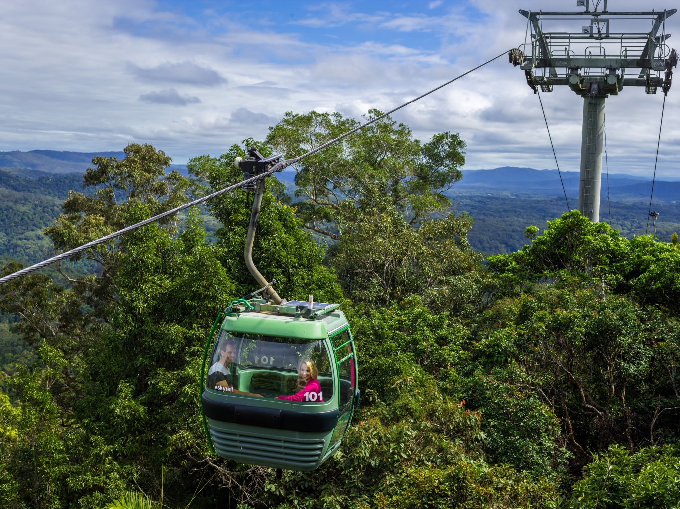 热带雨林观光缆车 Skyrail Rainforest Cableway